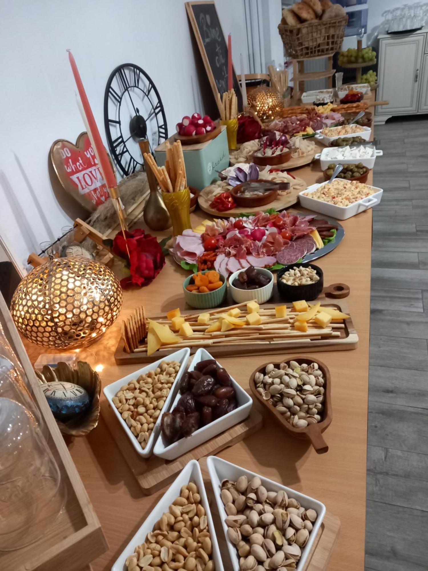 Tina Guest House Basarabi Екстер'єр фото