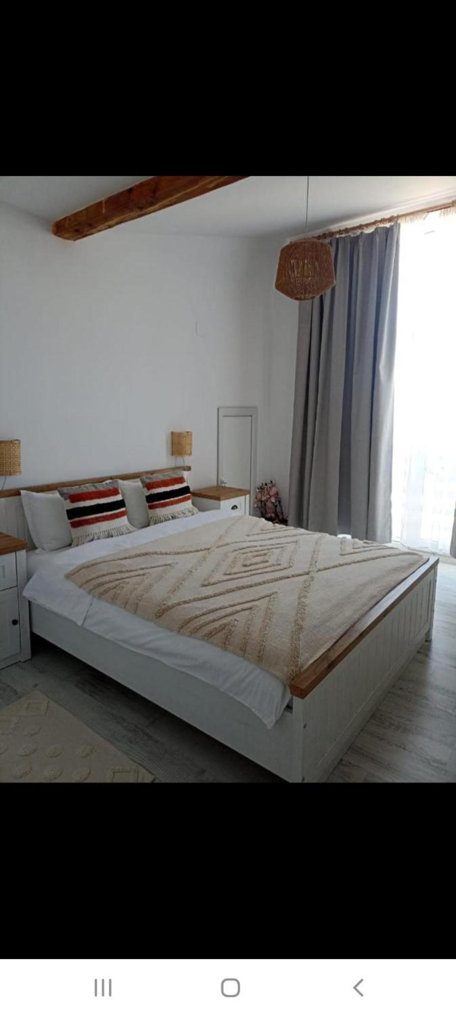 Tina Guest House Basarabi Екстер'єр фото